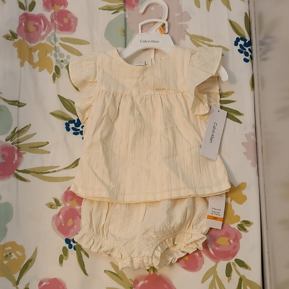 Calvin Klein Cream Kids Outfit